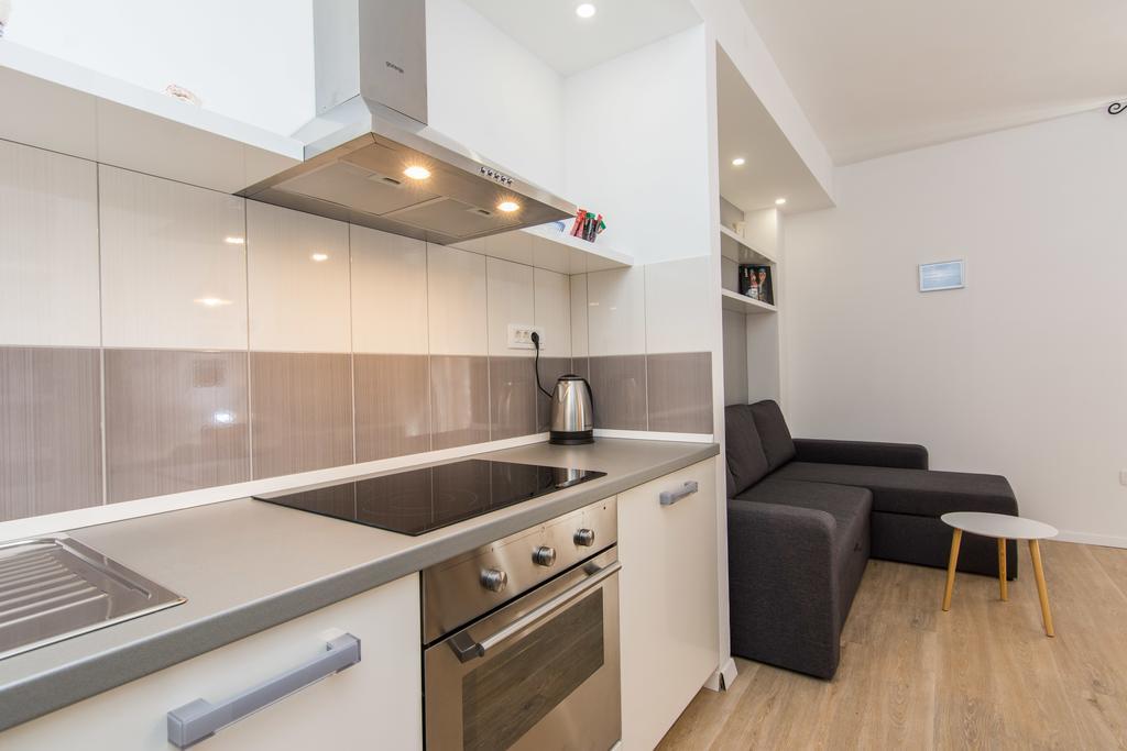 Bell Apartment Zadar Bagian luar foto