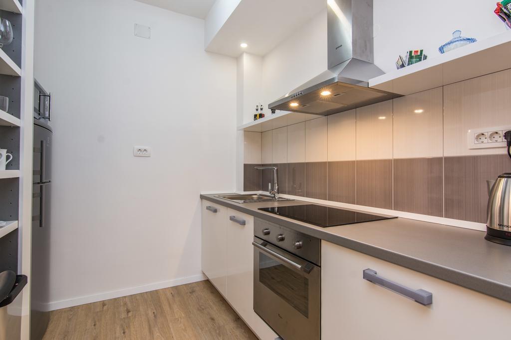 Bell Apartment Zadar Bagian luar foto