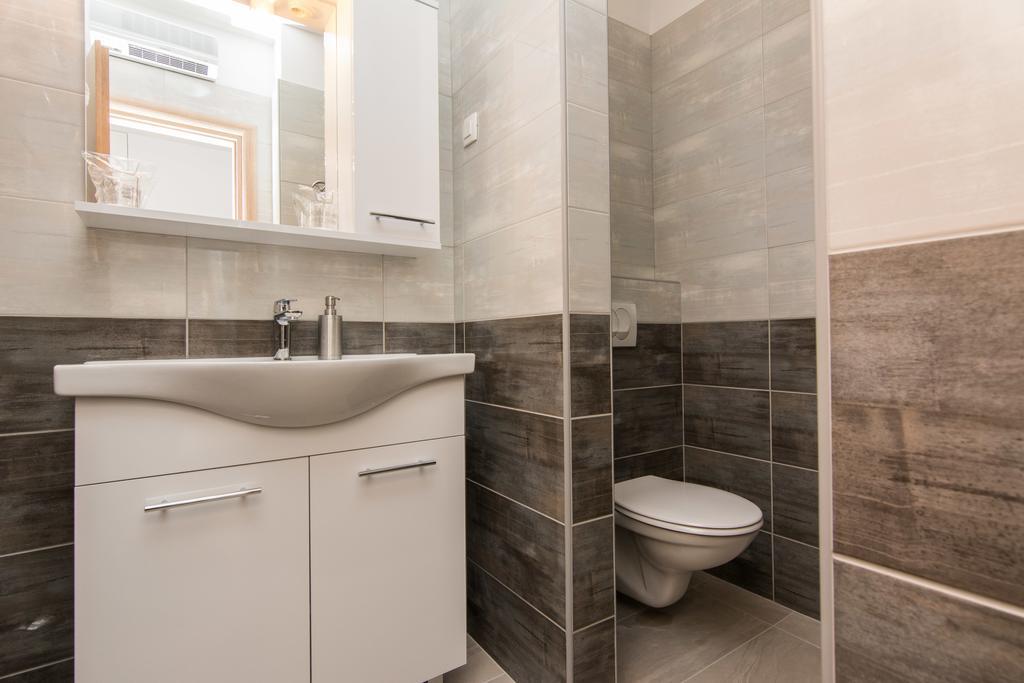 Bell Apartment Zadar Bagian luar foto